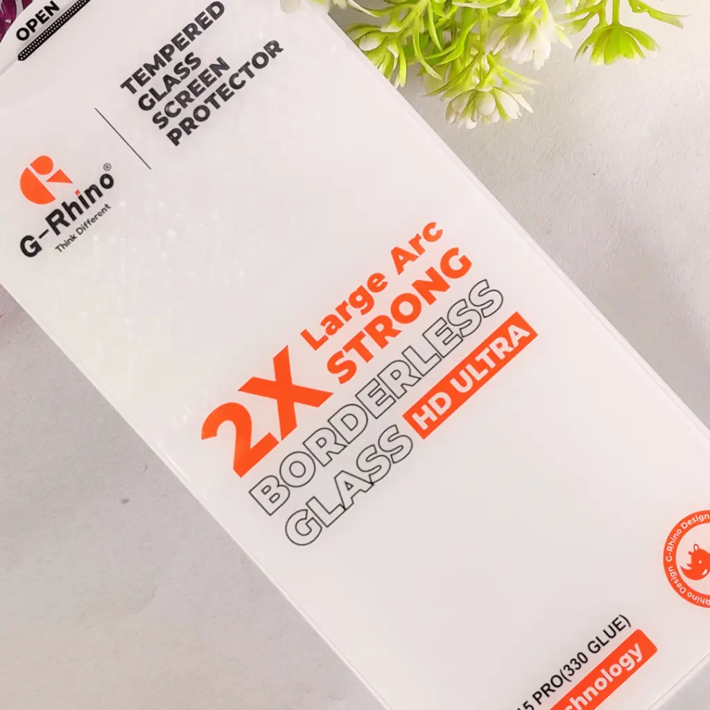 Iphone 15 Pro G Rhino Borderless Glass  