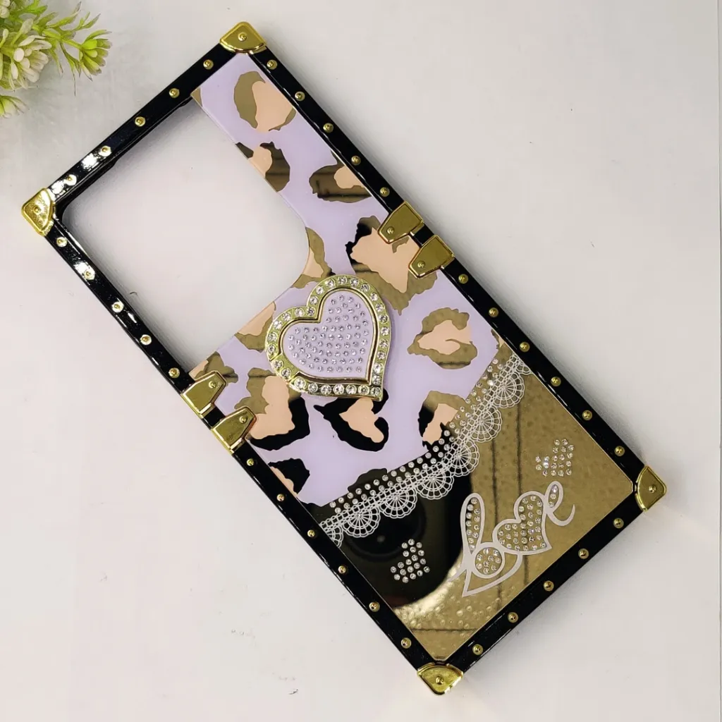 Infinix Hot 40 Pro|Hot 40|Tecno Spark 20 Pro Ladies Luxury LV Case With Back Ring (Light Purple)