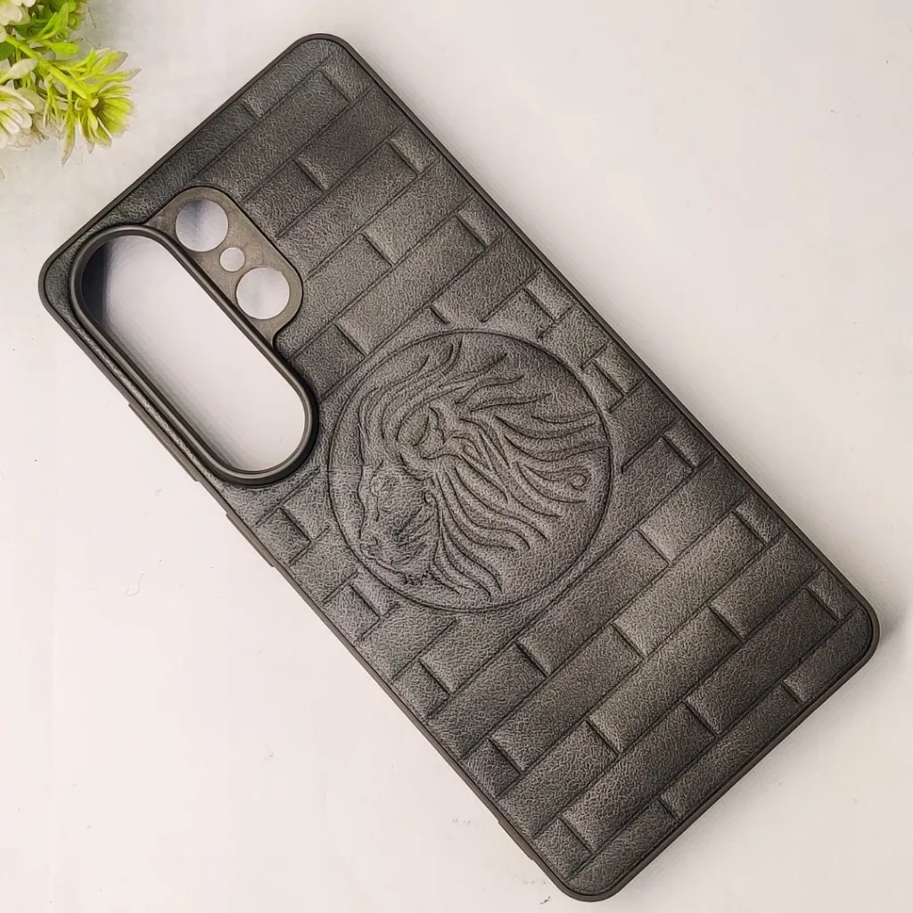 Samsung Galaxy S26 Ultra Prick Pattern Premium Leather Back Case (Natural Titanium)