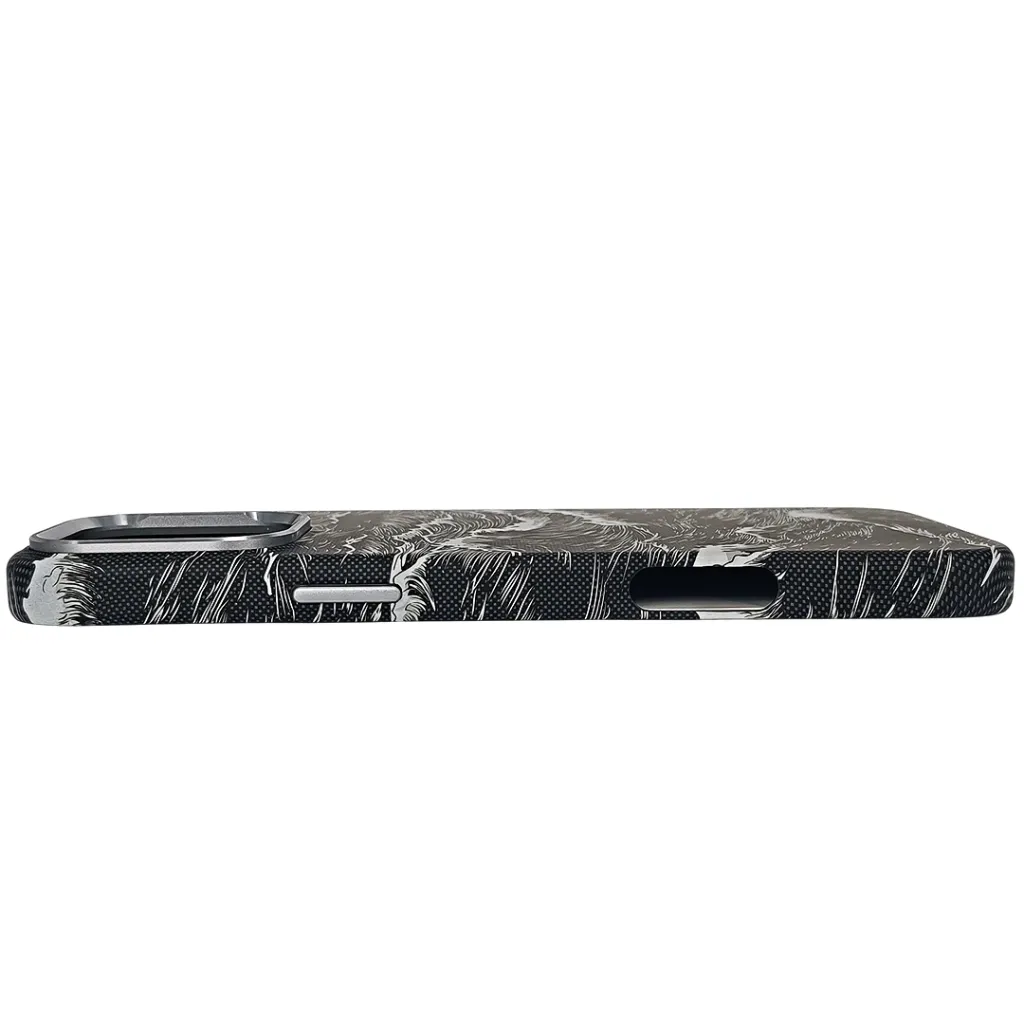 Iphone 16 Pro Max The Ocean Wave MagSafe Carbon Case (Black)