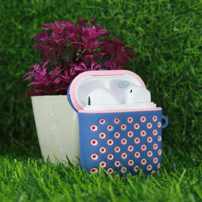 [HFBCASE-2-3] Blue Hole Design AirPods Case - Durable Silicone Protection