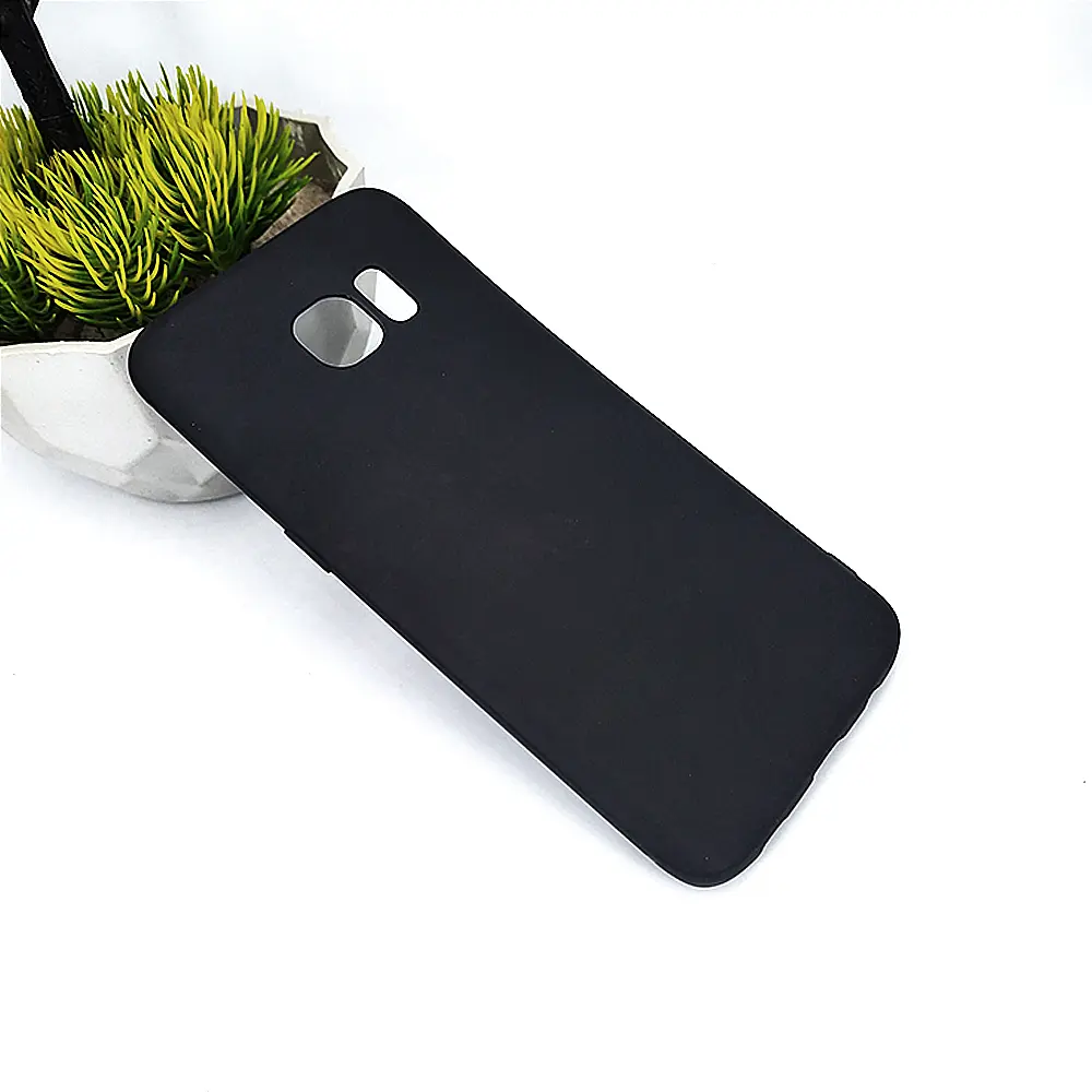 Samsung Galaxy S7 Edge Matte Soft Silicone Paper Back Case (Black)
