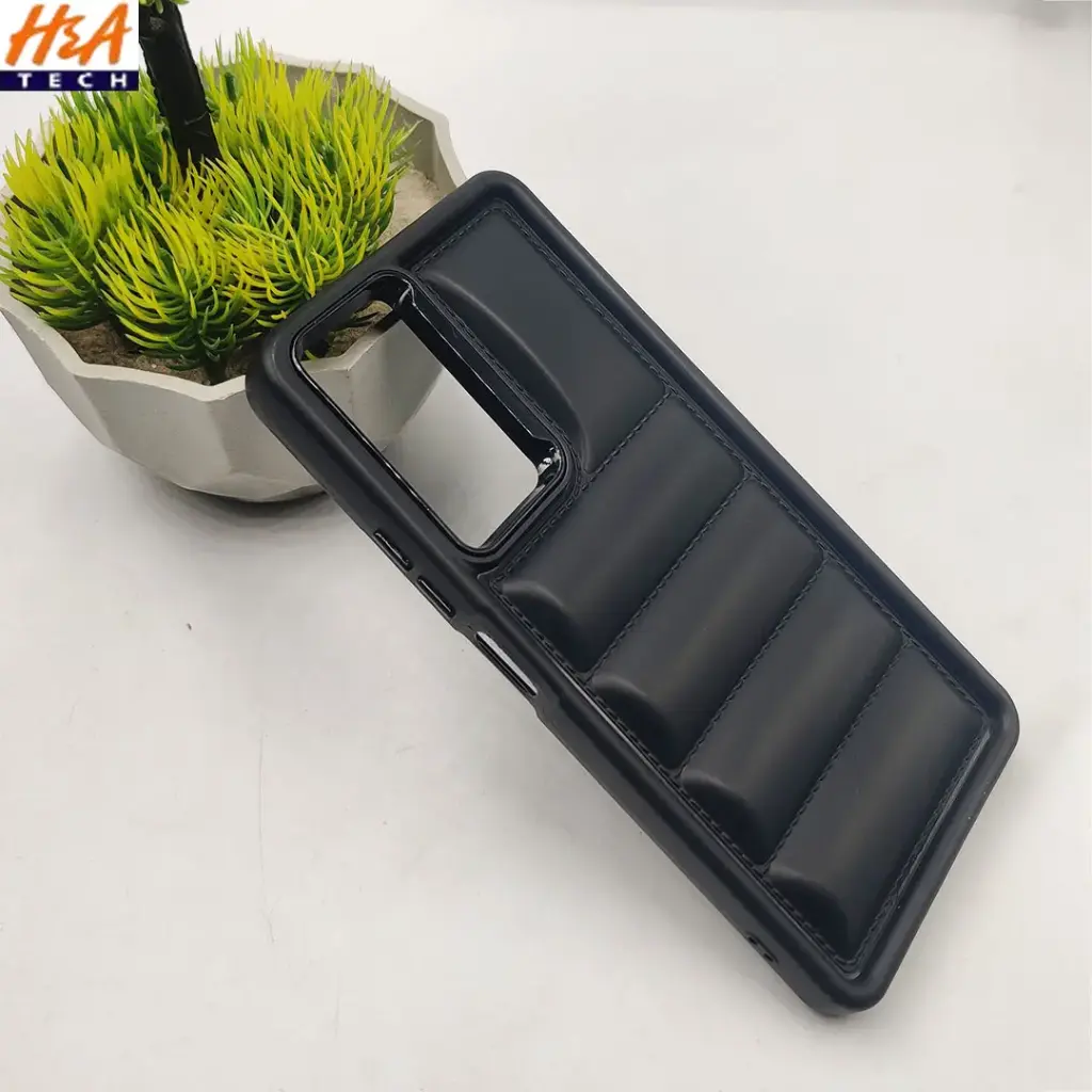 Black Solid Puffer Back Case OPPO A58 4G Slim Protective Cover