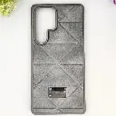 Samsung Galaxy S25 Ultra QAZAQSTAN 3D Lining Pattern Premium Leather Back Case (Gray)