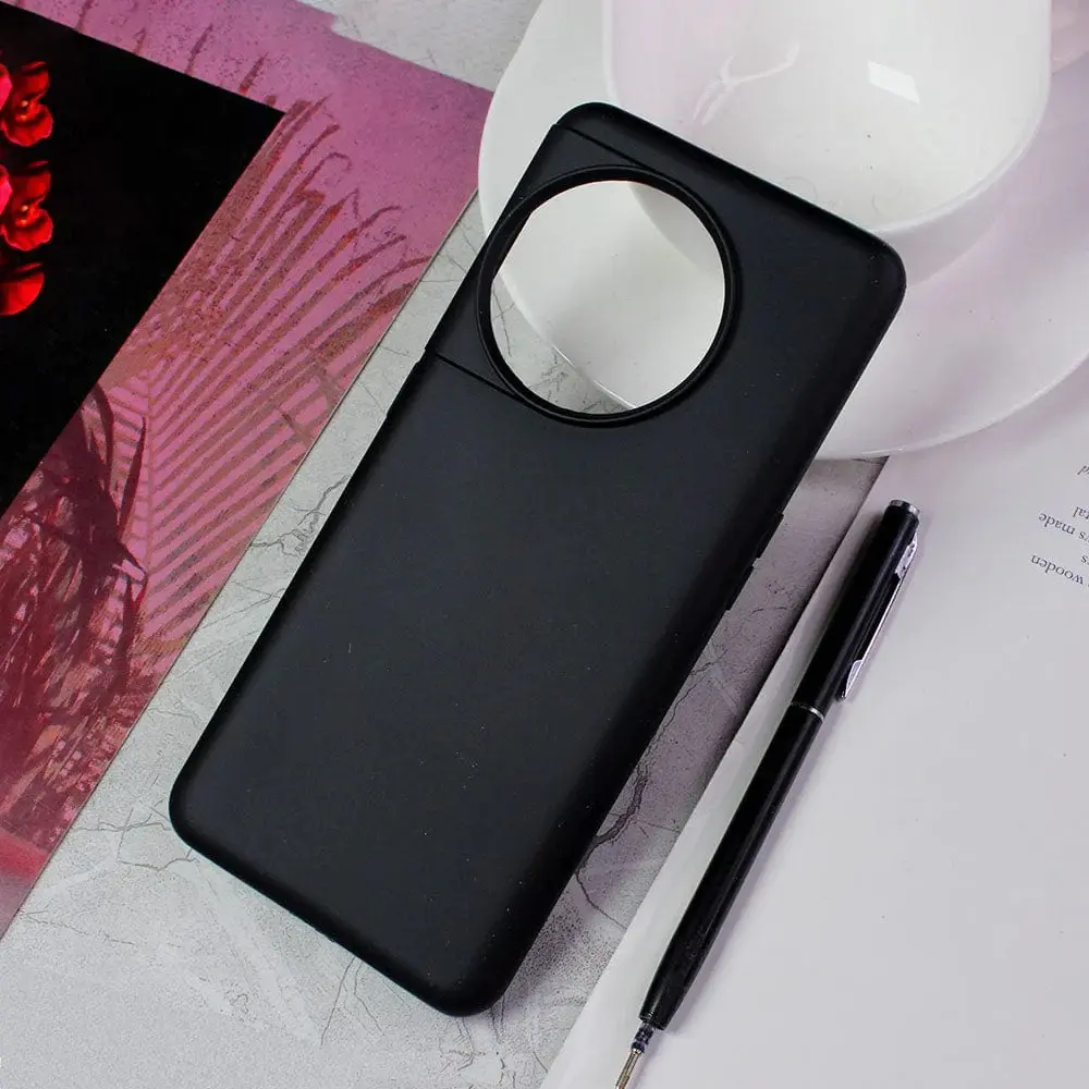 OnePlus 11R Soft Silky Back Case Black • Official Slim Silicone Cover (copy)