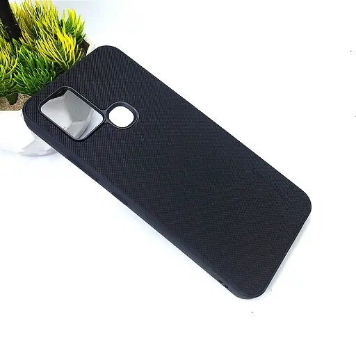 [PO32BIHOT10-16-2] Infinix Hot 10 Spigen Hard Dotted Leather Back Case (Black)