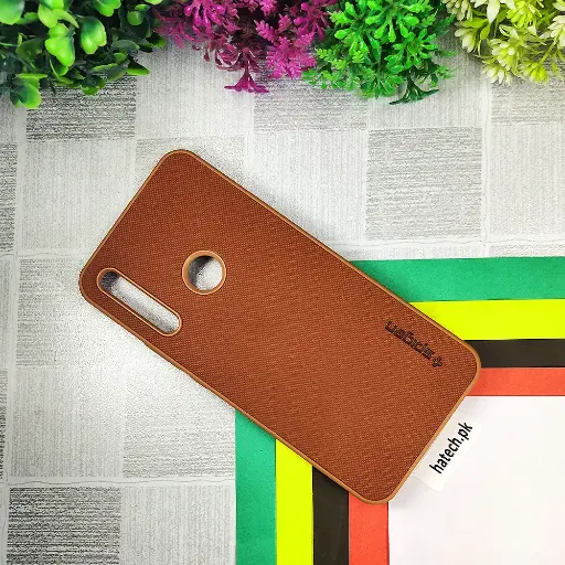 [PO32BHUY9P19-16-13] Huawei Y9 Prime 2019 Spigen Hard Dotted Leather Back Case (Brown)