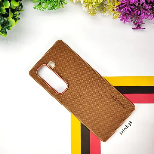 [PO32BIHOT50PRPL-16-13] Infinix Hot 50 Pro Plus 4G Spigen Hard Dotted Leather Back Case (Brown)